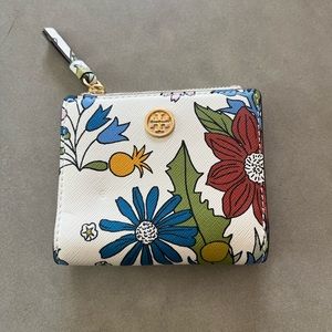 Tory Burch Floral Mini-Wallet New Without Tags